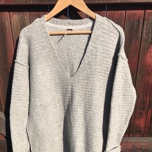 free people V neck sweater